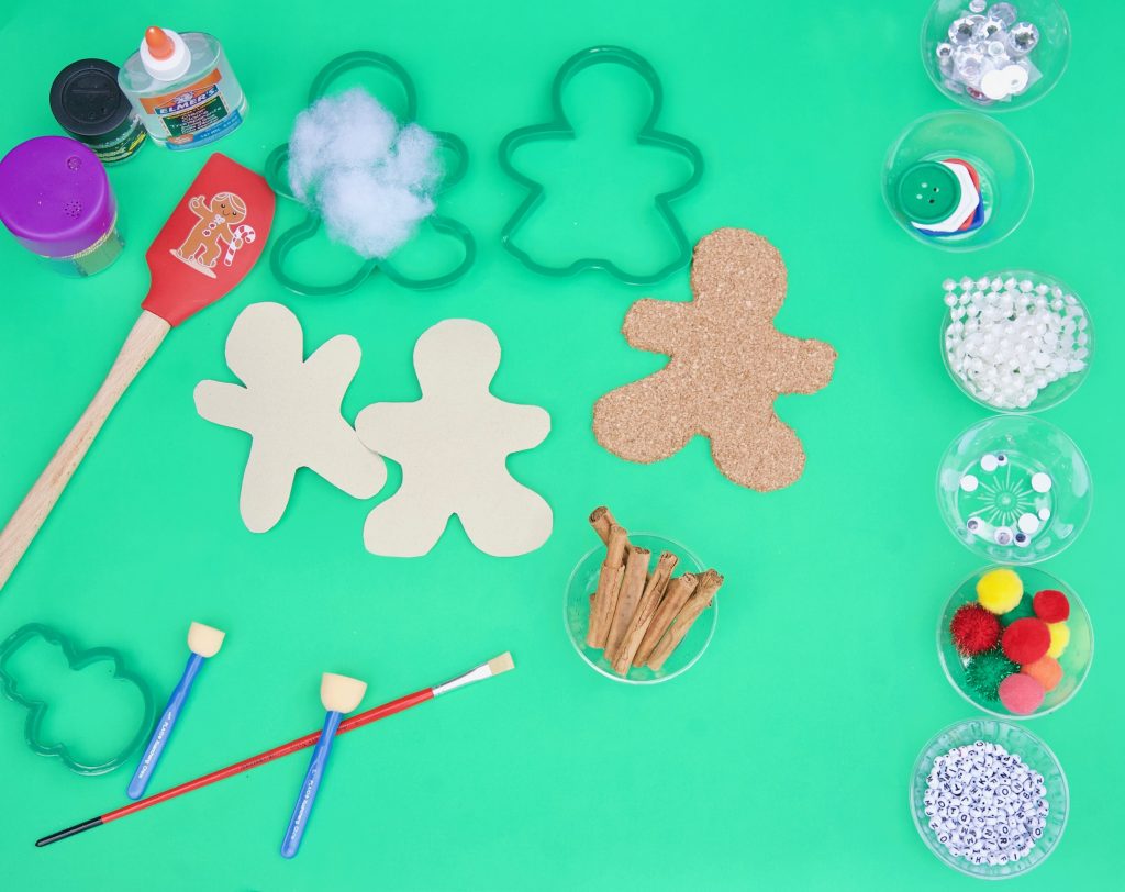 Easy DIY Gingerbread crafts for kids
