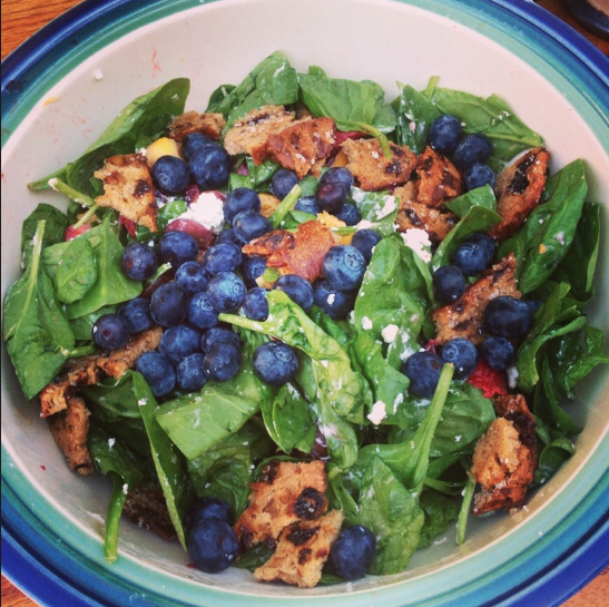 Summer Salad with Blueberries