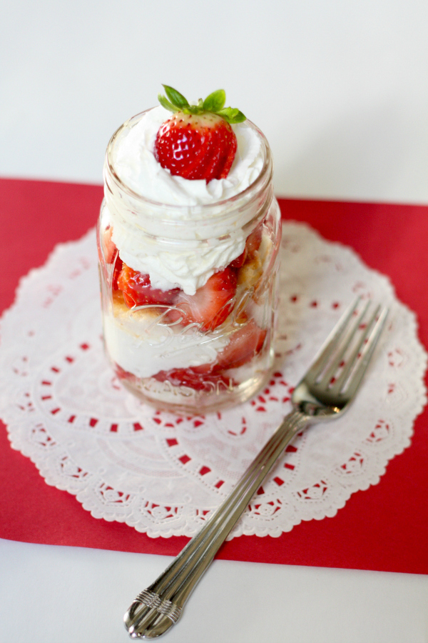 Easy and Delicious Strawberry Shortcake Parfait in a Mason Jar