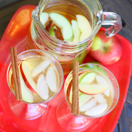 Sparkling Apple Cider Sangria Recipe